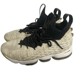 Size 11 - Nike LeBron 15 Graffiti 2018 shoes